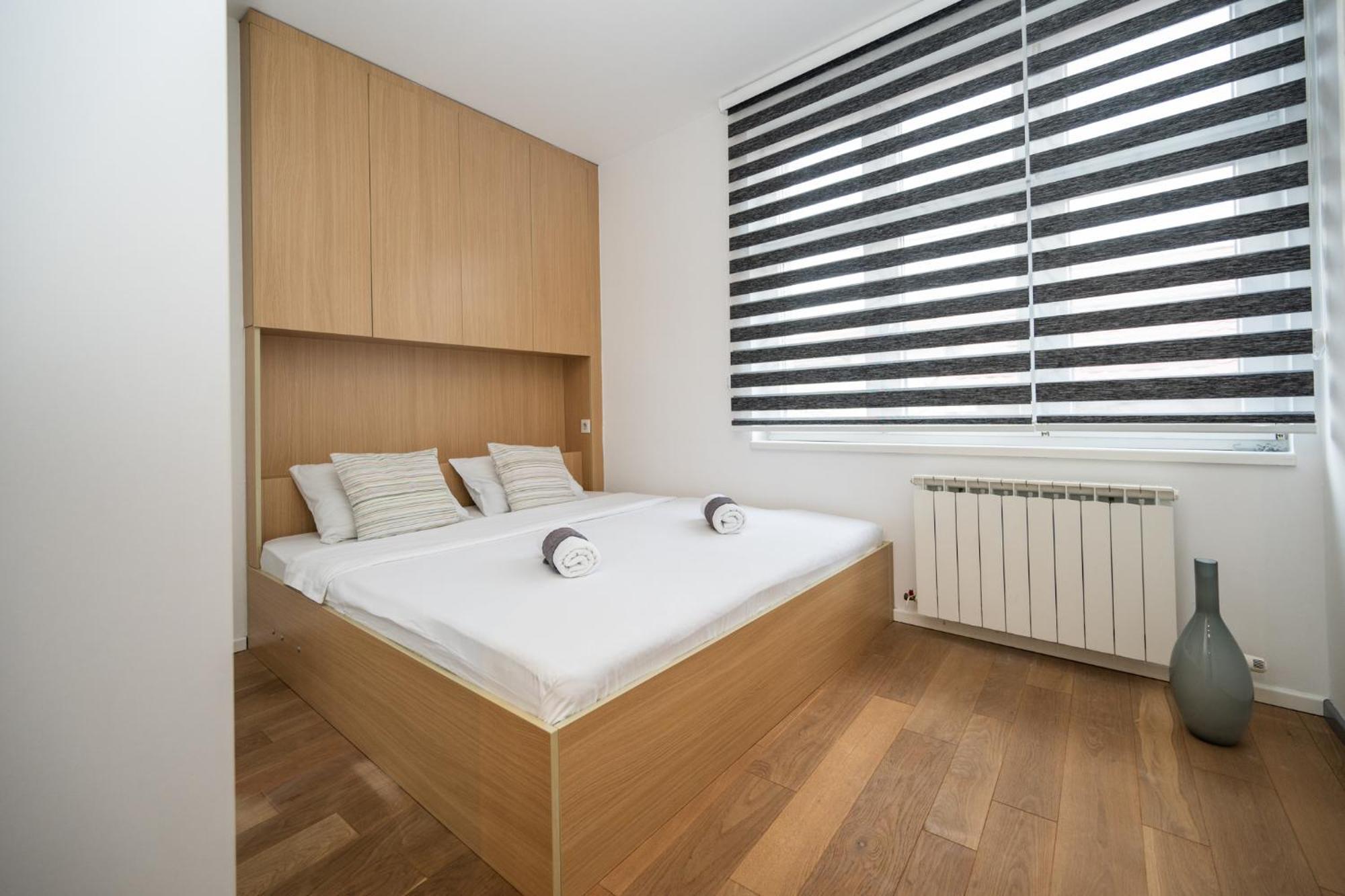 Design 1Bdr Apartment With City View Sarajevo Exterior photo